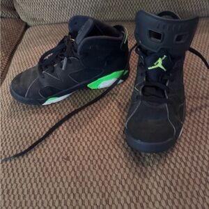 Boys green and black Jordan’s